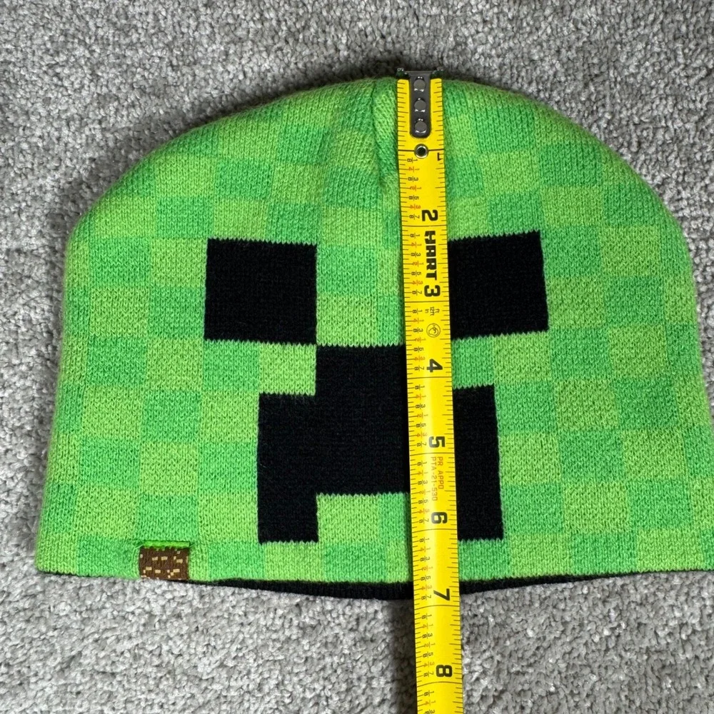 Jinx Minecraft Beanie Scarf Set Pixel Checkered Green Creeper Video Game Kids OS